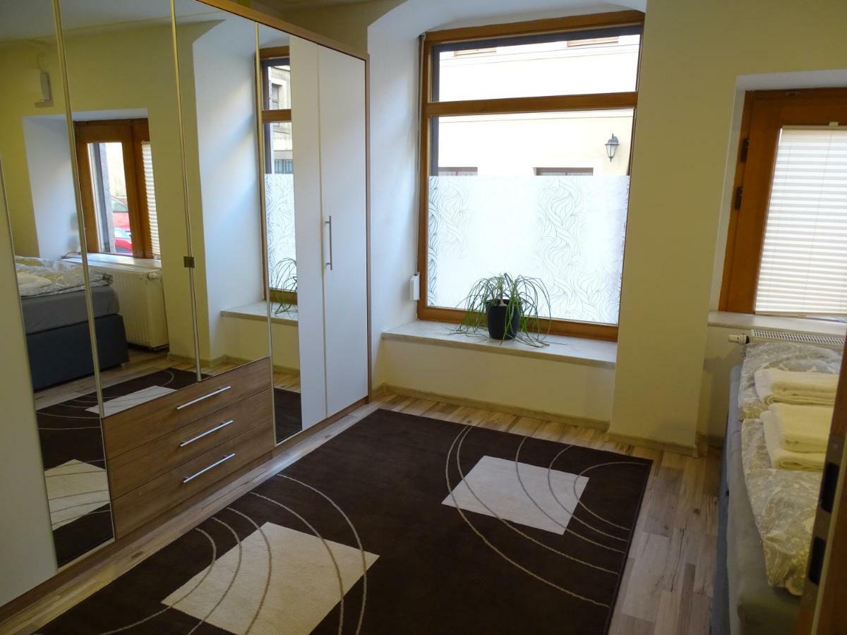 Ferienwohnung Altstadt โลเบา ภายนอก รูปภาพ